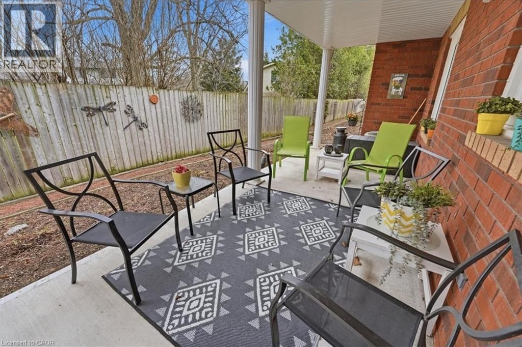 104 - 433 LINWELL ROAD Image 25