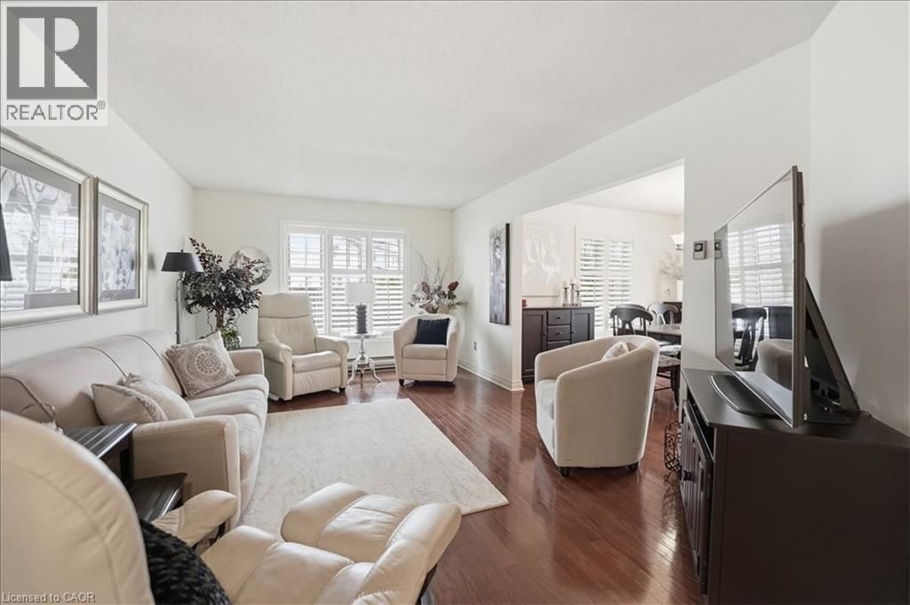 104 - 433 LINWELL ROAD Image 4