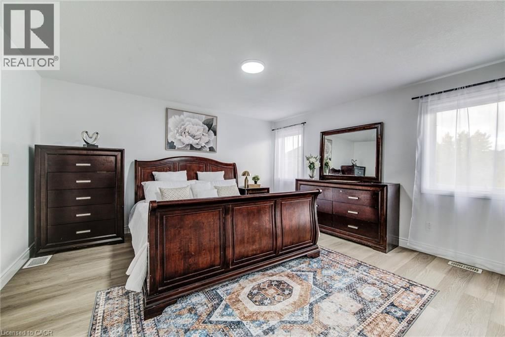 617 THORNDALE DRIVE Image 25