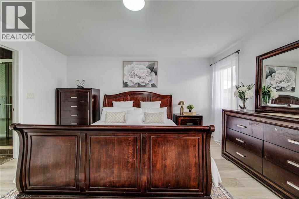 617 THORNDALE DRIVE Image 26