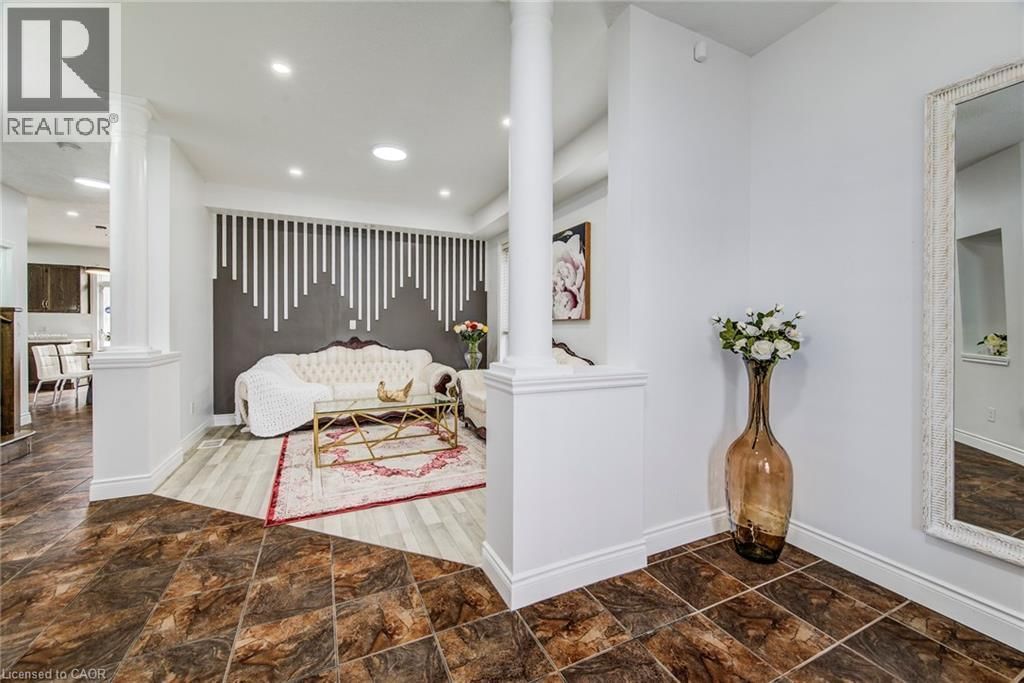 617 THORNDALE DRIVE Image 7