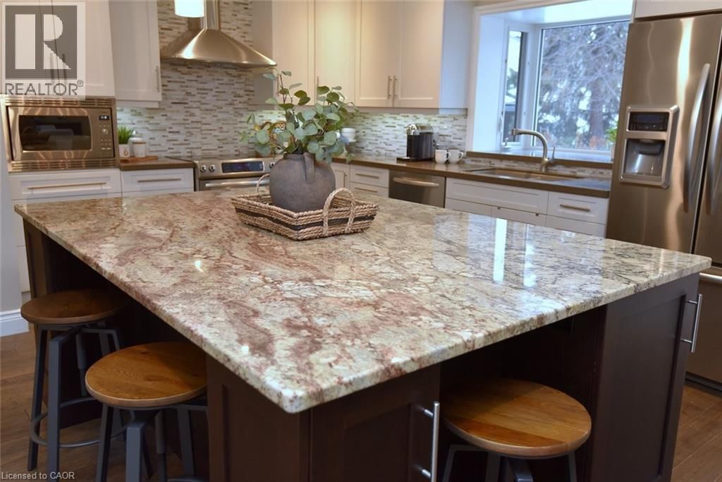 626 VANDERBURGH DRIVE Image 15