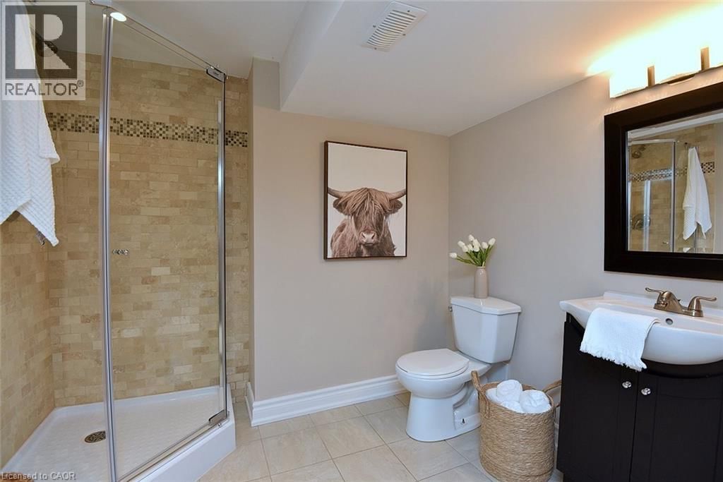 626 VANDERBURGH DRIVE Image 38