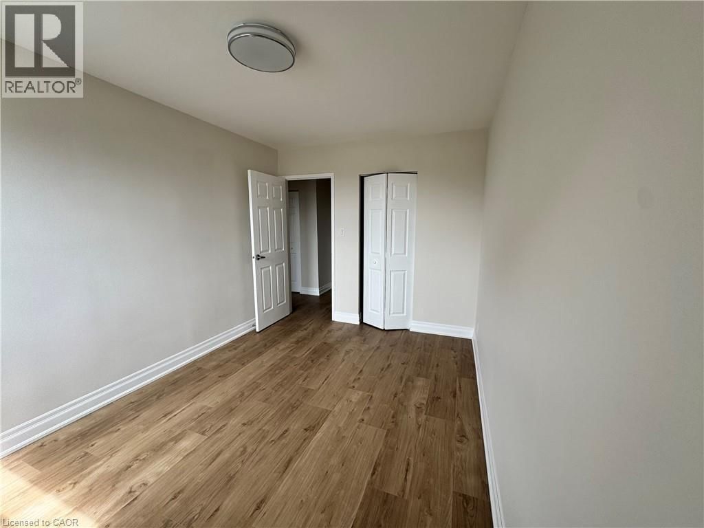 305 - 105 TIA DRIVE Image 8