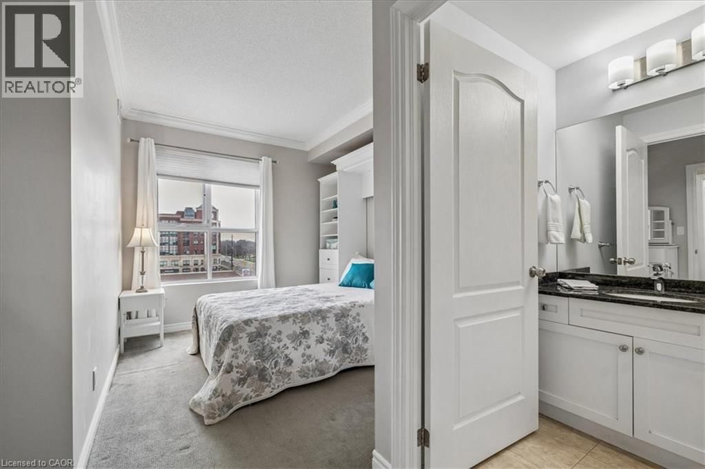 408 - 34 PLAINS ROAD EAST Image 32