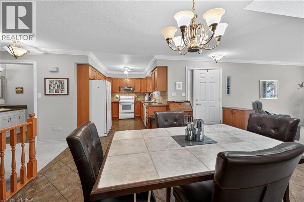 44 - 570 WEST STREET Image 5