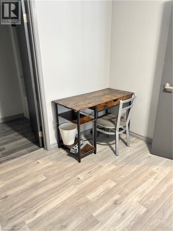 108 - 275 LARCH STREET Image 11