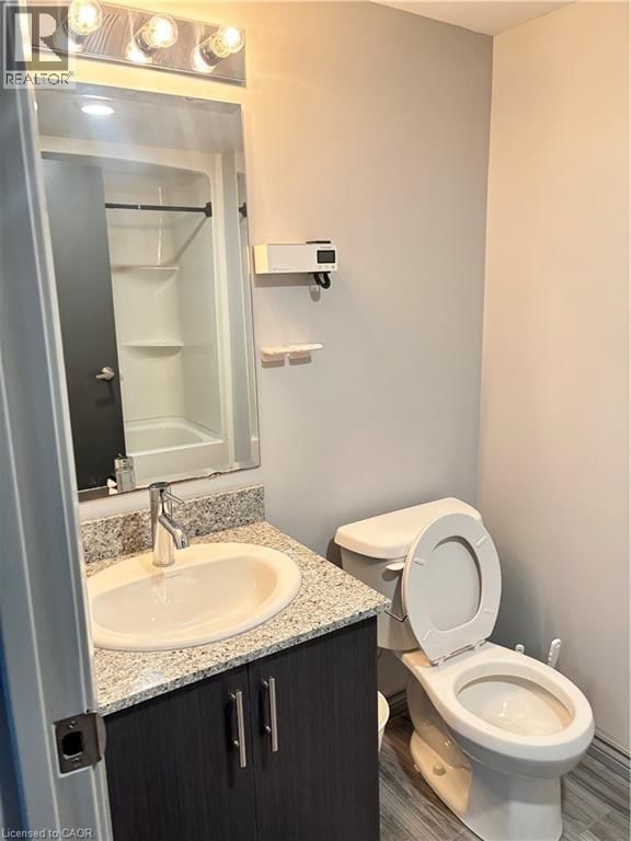 108 - 275 LARCH STREET Image 12