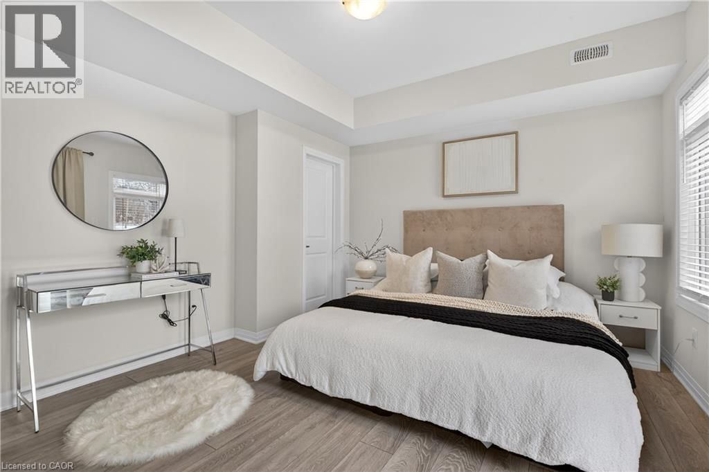 38 - 2 WILLOW STREET Image 13