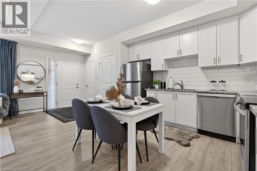 38 - 2 WILLOW STREET Image 7