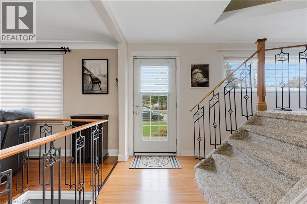 83 DUNSDON STREET Image 10