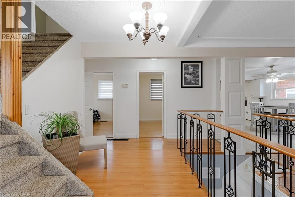 83 DUNSDON STREET Image 11