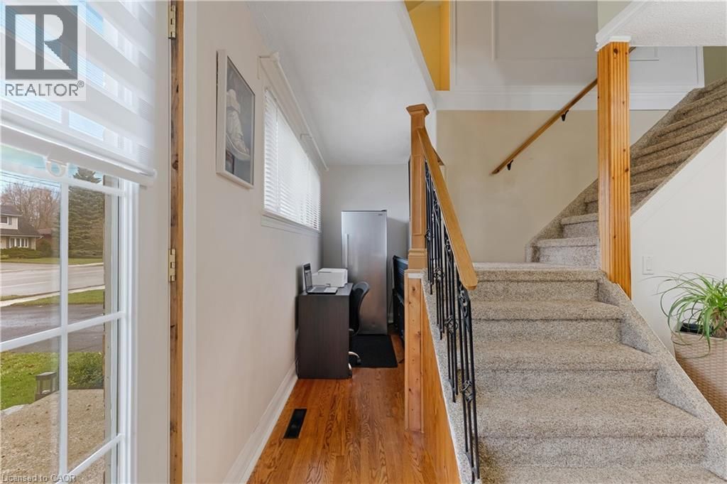 83 DUNSDON STREET Image 12