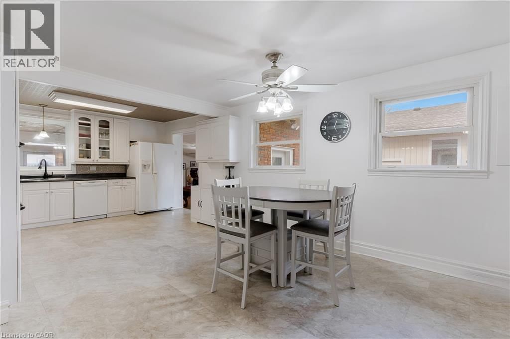 83 DUNSDON STREET Image 17