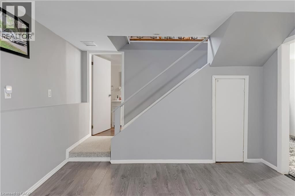 83 DUNSDON STREET Image 30