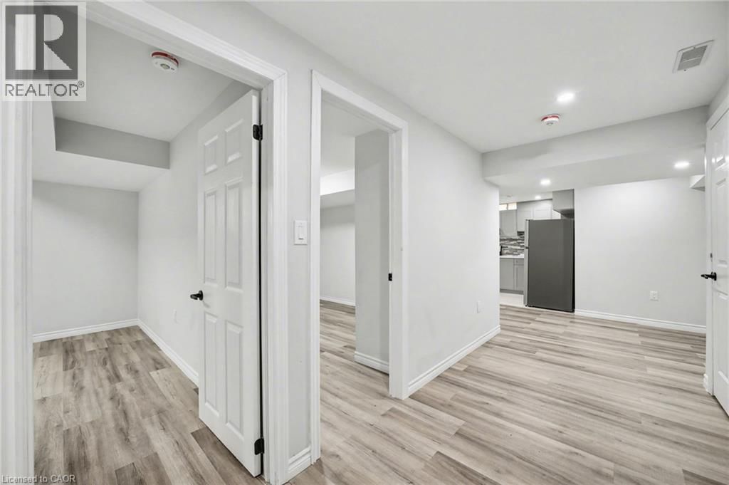 24 DERBY DRIVE Image 12