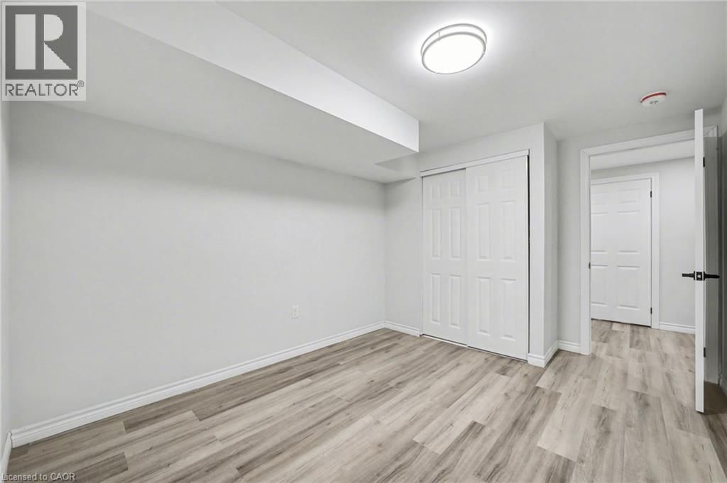 24 DERBY DRIVE Image 17