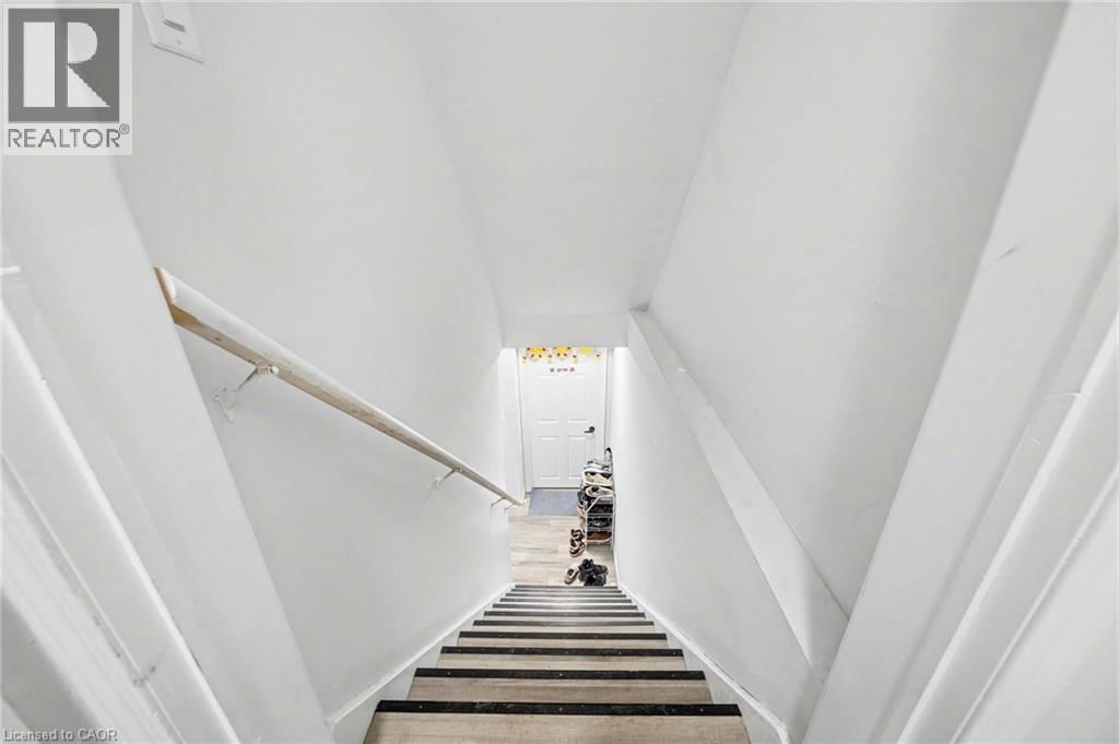 24 DERBY DRIVE Image 5