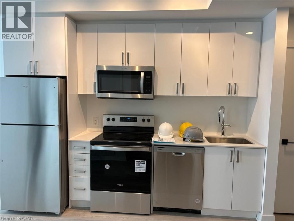 1215 - 2782 BARTON STREET EAST Image 5