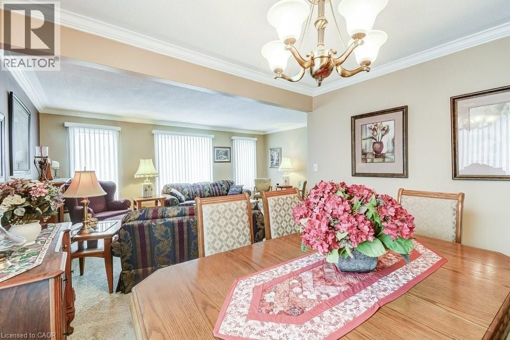 126 GLENARIFF DRIVE Image 12