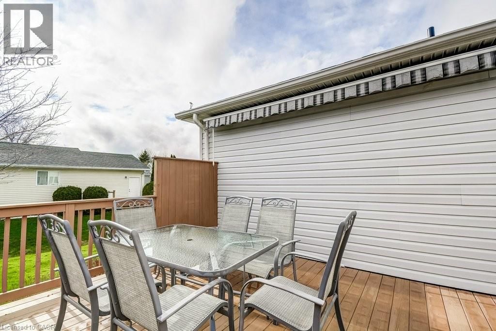 126 GLENARIFF DRIVE Image 32