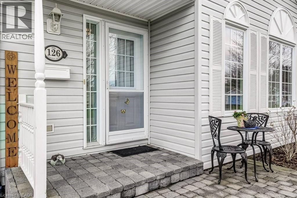 126 GLENARIFF DRIVE Image 4