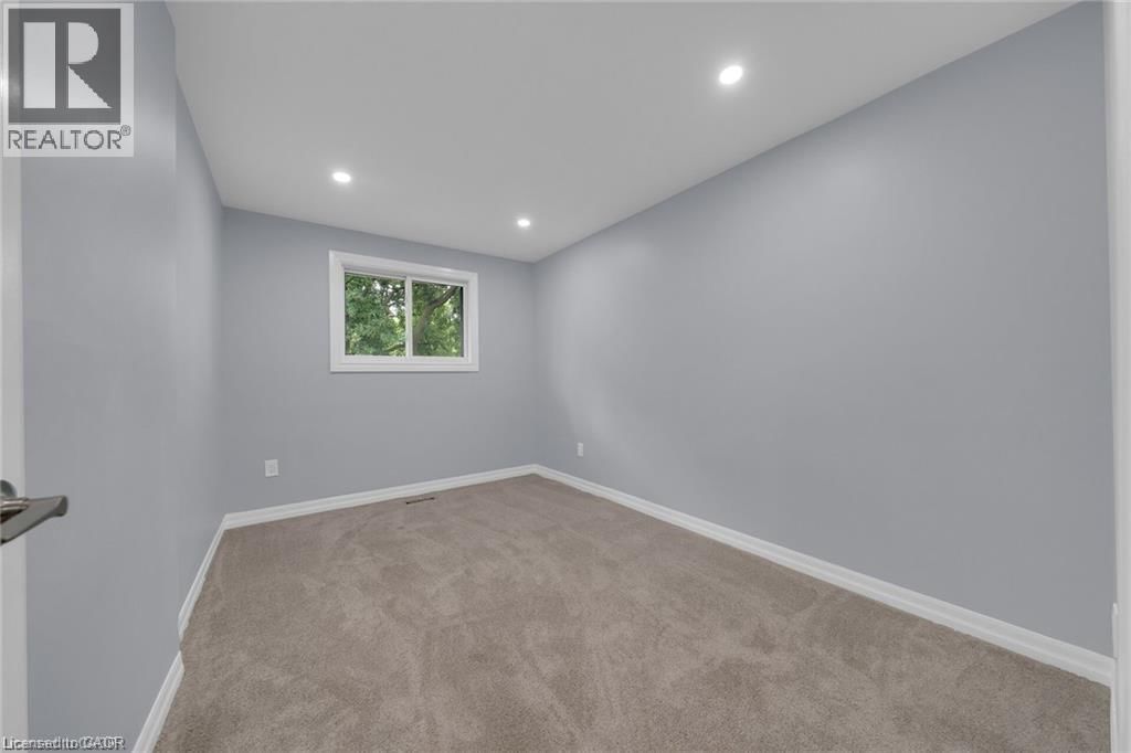 4 - 451 WOODVIEW ROAD Image 19