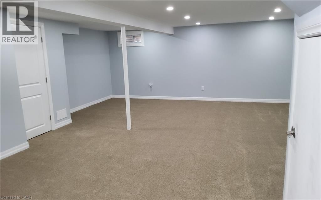 4 - 451 WOODVIEW ROAD Image 23