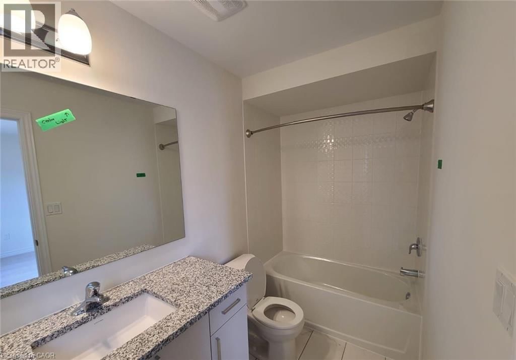 130 ICE PALACE CRESCENT Image 13