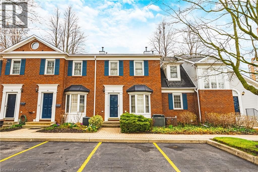 11 - 1275 MAPLE CROSSING BOULEVARD Image 1