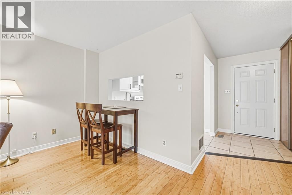 11 - 1275 MAPLE CROSSING BOULEVARD Image 11