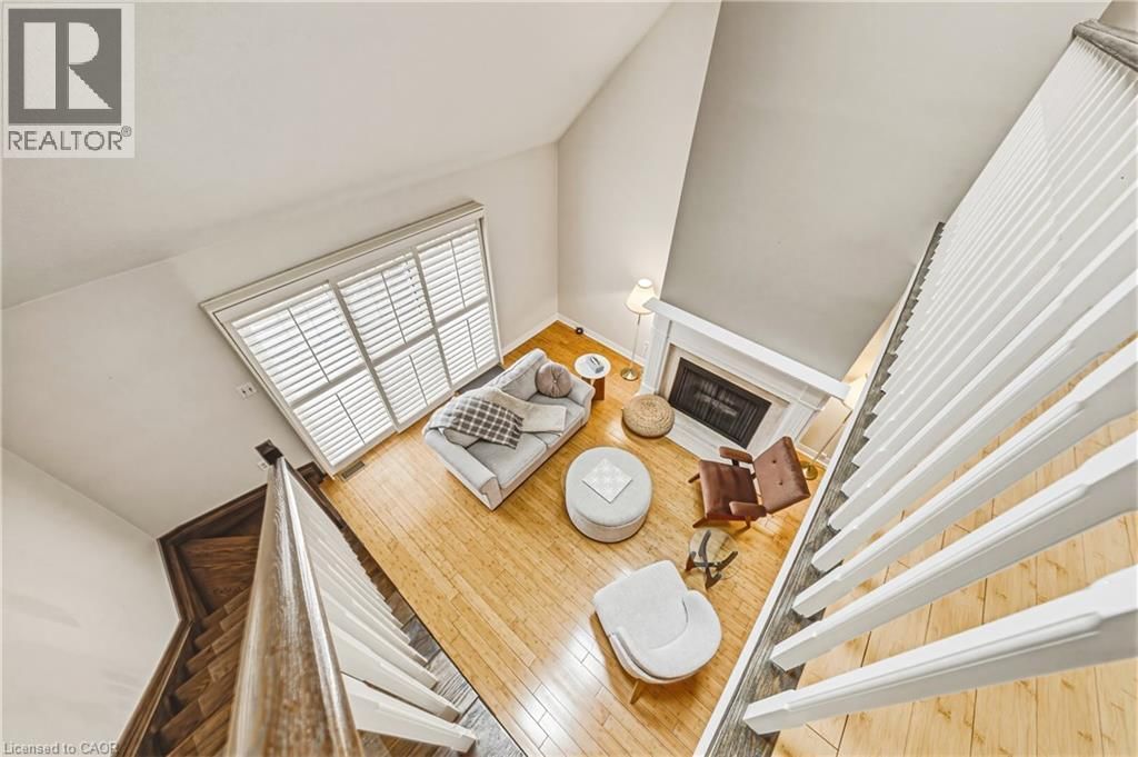 11 - 1275 MAPLE CROSSING BOULEVARD Image 12