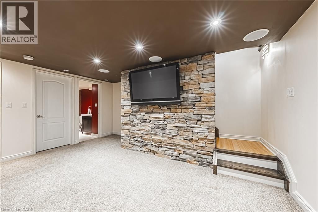 11 - 1275 MAPLE CROSSING BOULEVARD Image 19