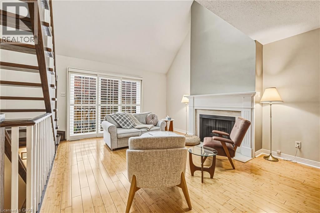 11 - 1275 MAPLE CROSSING BOULEVARD Image 7