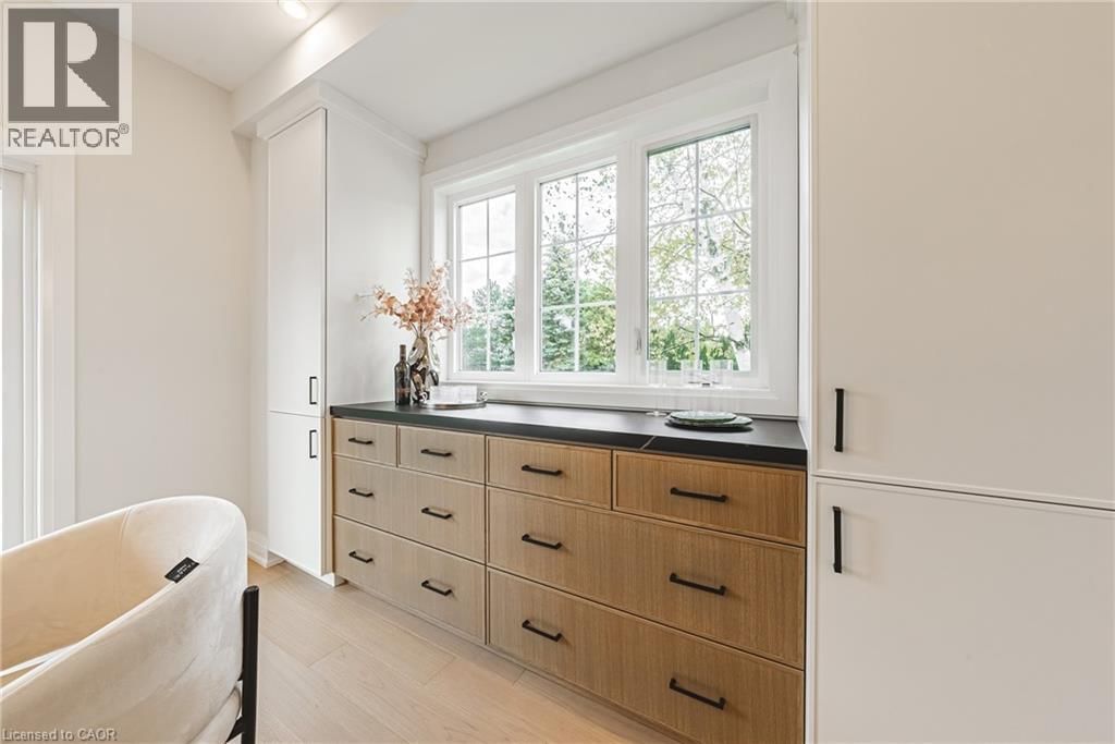 15 KELLOGG AVENUE Image 18