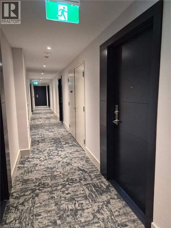 818 - 75 JAMES STREET SOUTH Image 12