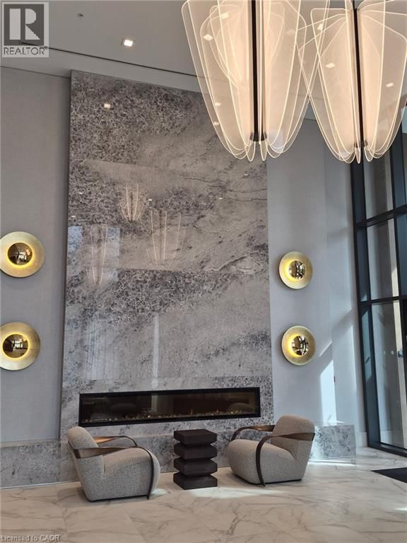 818 - 75 JAMES STREET SOUTH Image 36