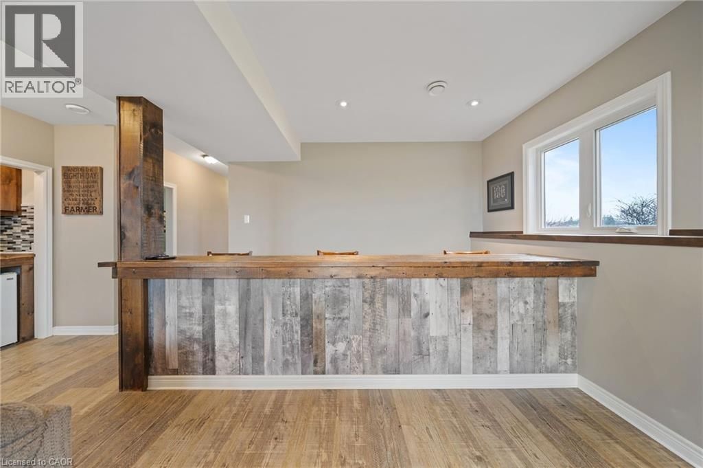 2461 HIGHWAY 6 Image 27