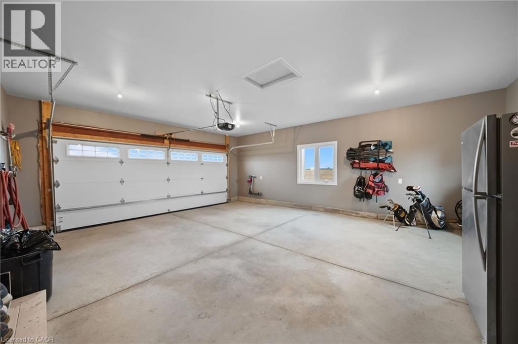 2461 HIGHWAY 6 Image 35