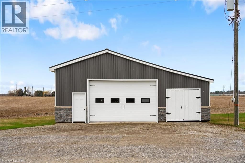 2461 HIGHWAY 6 Image 37