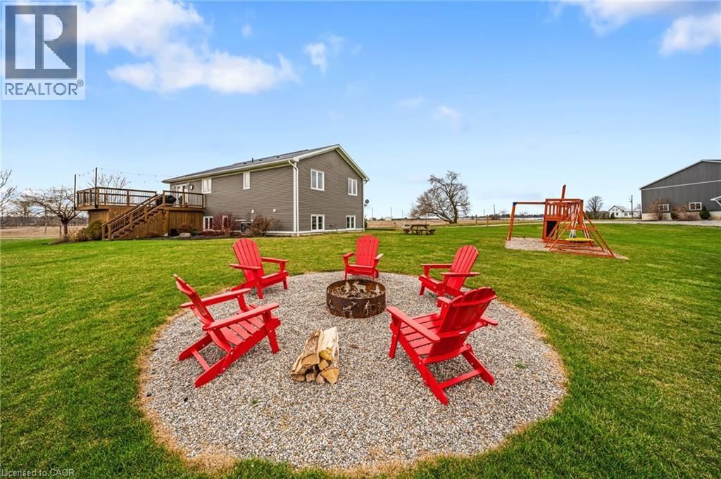 2461 HIGHWAY 6 Image 44