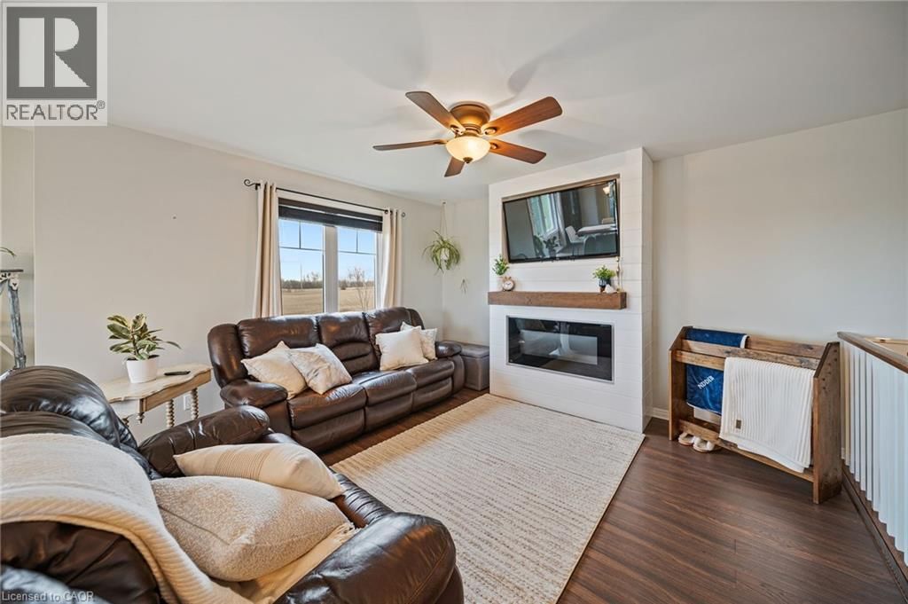 2461 HIGHWAY 6 Image 8