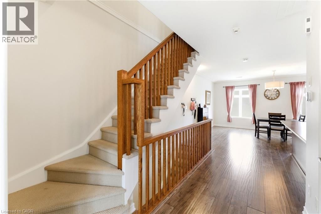 32 - 362 PLAINS ROAD EAST Image 16