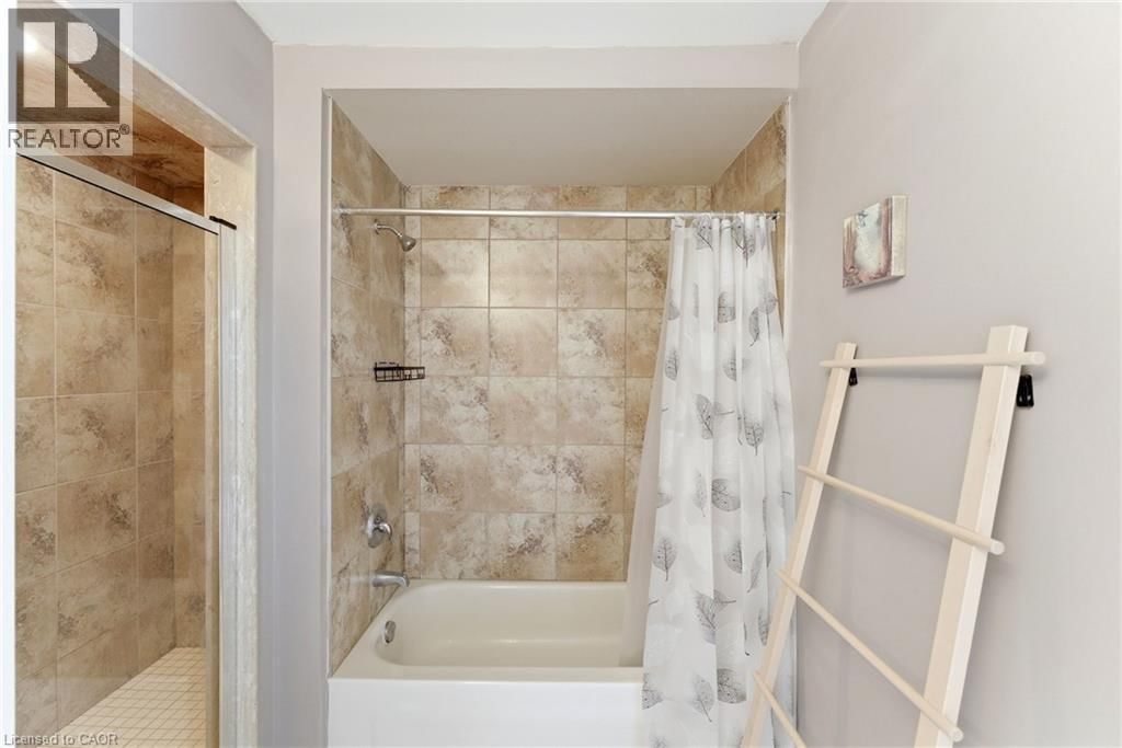 32 - 362 PLAINS ROAD EAST Image 21