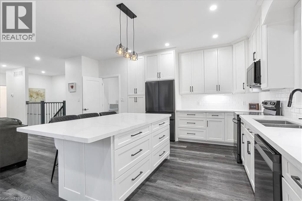 12407 COUNTY RD 503 Image 11