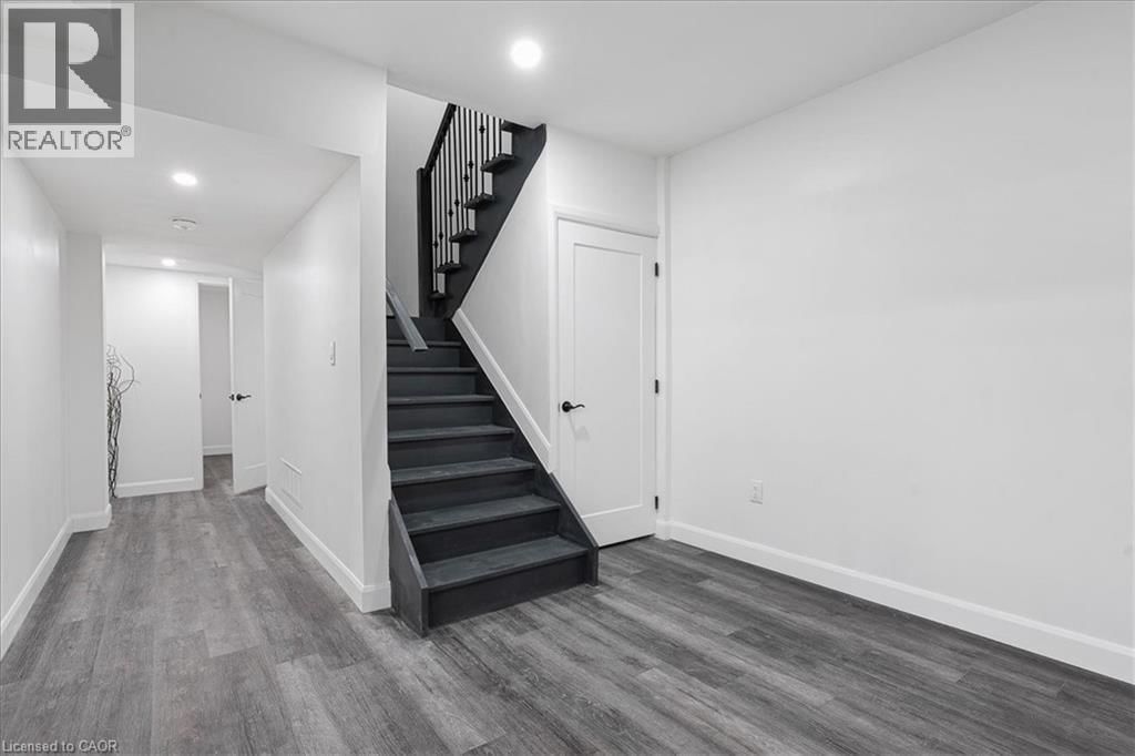 12407 COUNTY RD 503 Image 26