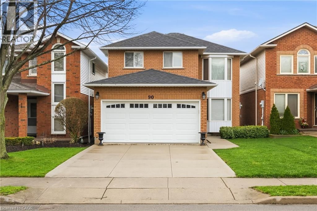 90 LYNNETTE DRIVE Image 1