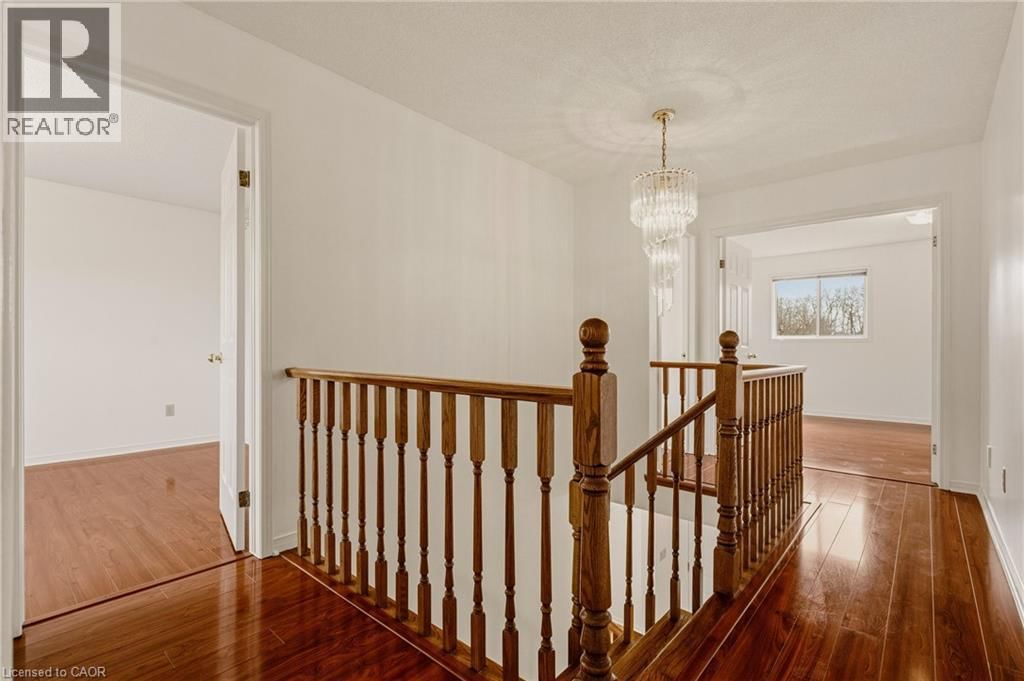 90 LYNNETTE DRIVE Image 25