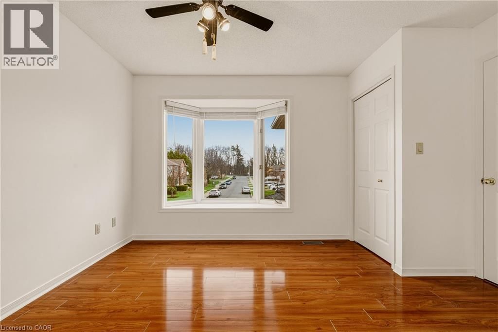 90 LYNNETTE DRIVE Image 35