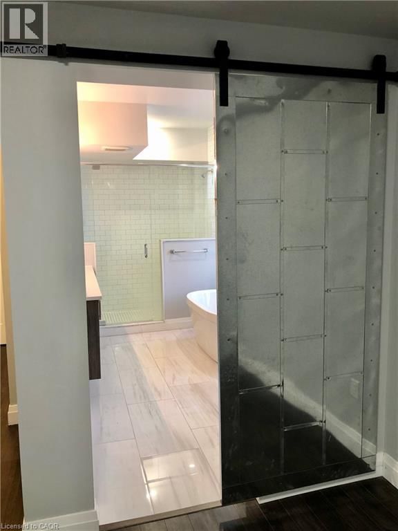 2 - 8 WELLINGTON STREET Image 6